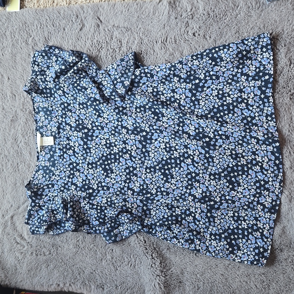 H&M blue floral shirt size 8